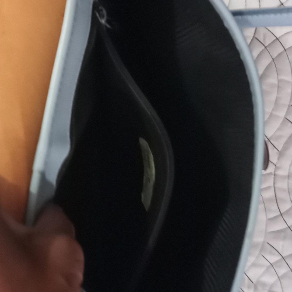 Purse - Picture 6 of 8
